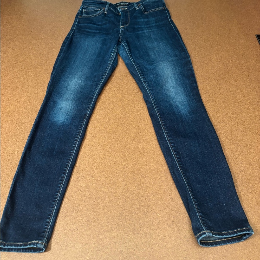 Lucky Brand Woman’s 4 27x28 Skinny Jeans dark blue